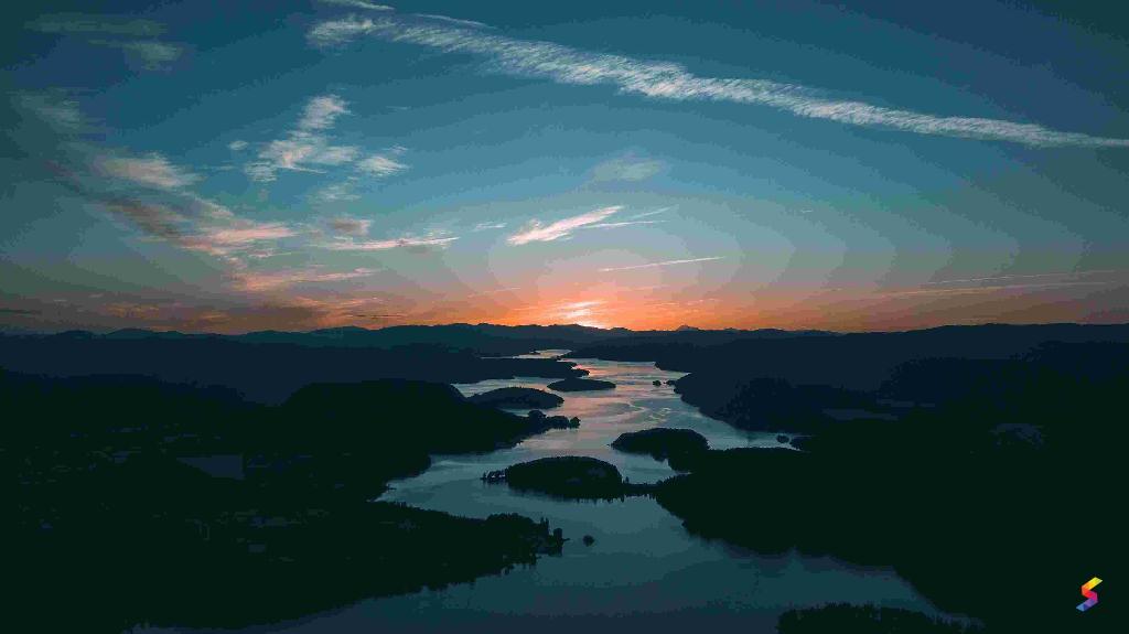 Define Dusk Dusk Meaning Dusk Examples Dusk Synonyms Dusk Images Dusk Vernacular Dusk Usage Dusk Rootwords Smartvocab