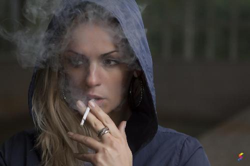 there is a relationship between smoking cigarettes and getting emphysema. Inducible NOS Inhibition Reverses Tobacco-Smoke-Induced Emphysema and  Pulmonary Hypertension in Mice