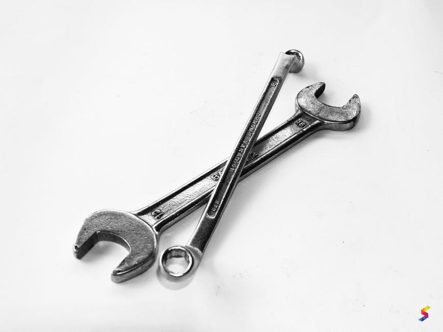 define-wrench-wrench-meaning-wrench-examples-wrench-synonyms-wrench