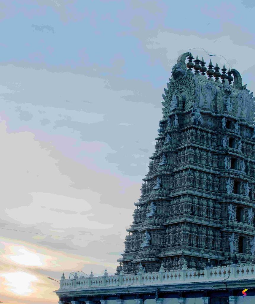 Define Temple Temple Meaning Temple Examples Temple Synonyms Temple define-temple-temple-meaning-temple-examples-temple-synonyms-temple