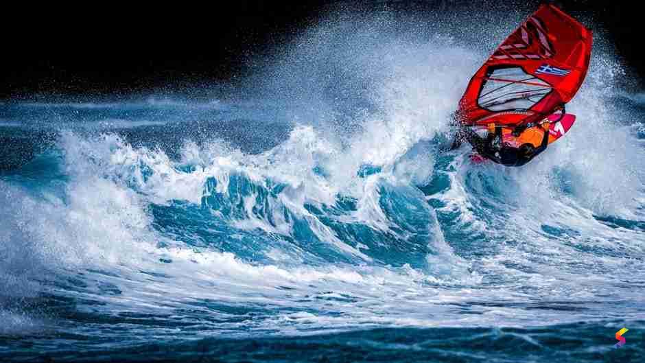 Define Windsurfing, Windsurfing Meaning, Windsurfing Examples