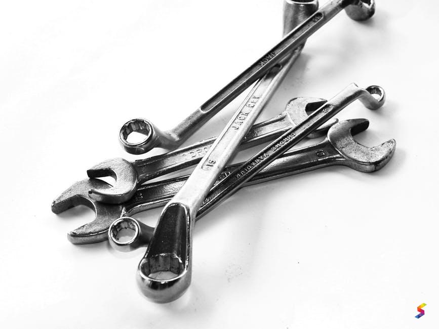 define-wrench-wrench-meaning-wrench-examples-wrench-synonyms-wrench